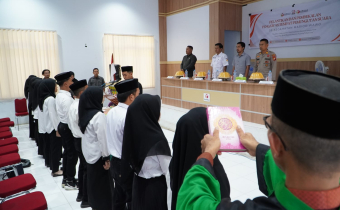 Panwaslu Marioriwawo Lantik 92 PTPS, Saqjuddin Kutip Ayat Ini.