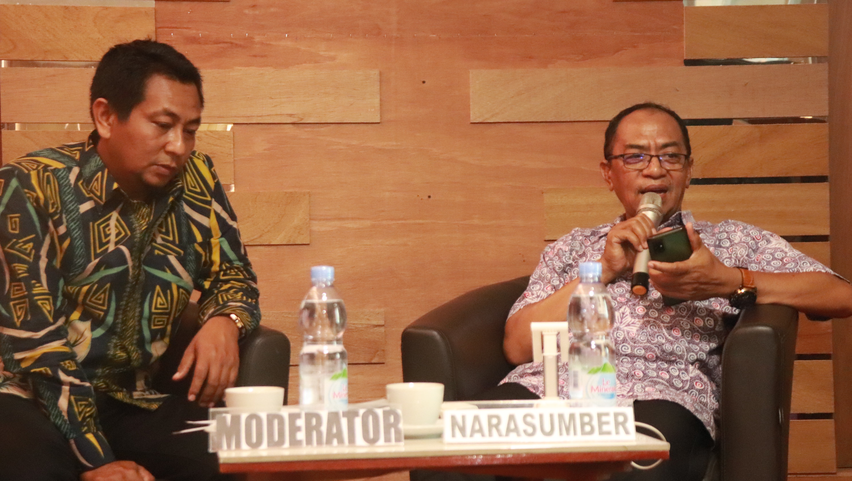 Sosialisasi Penyelesaian Sengketa, H.L.Arumahi Jelaskan Perspektif Hukum Kepatuhan Para Pihak