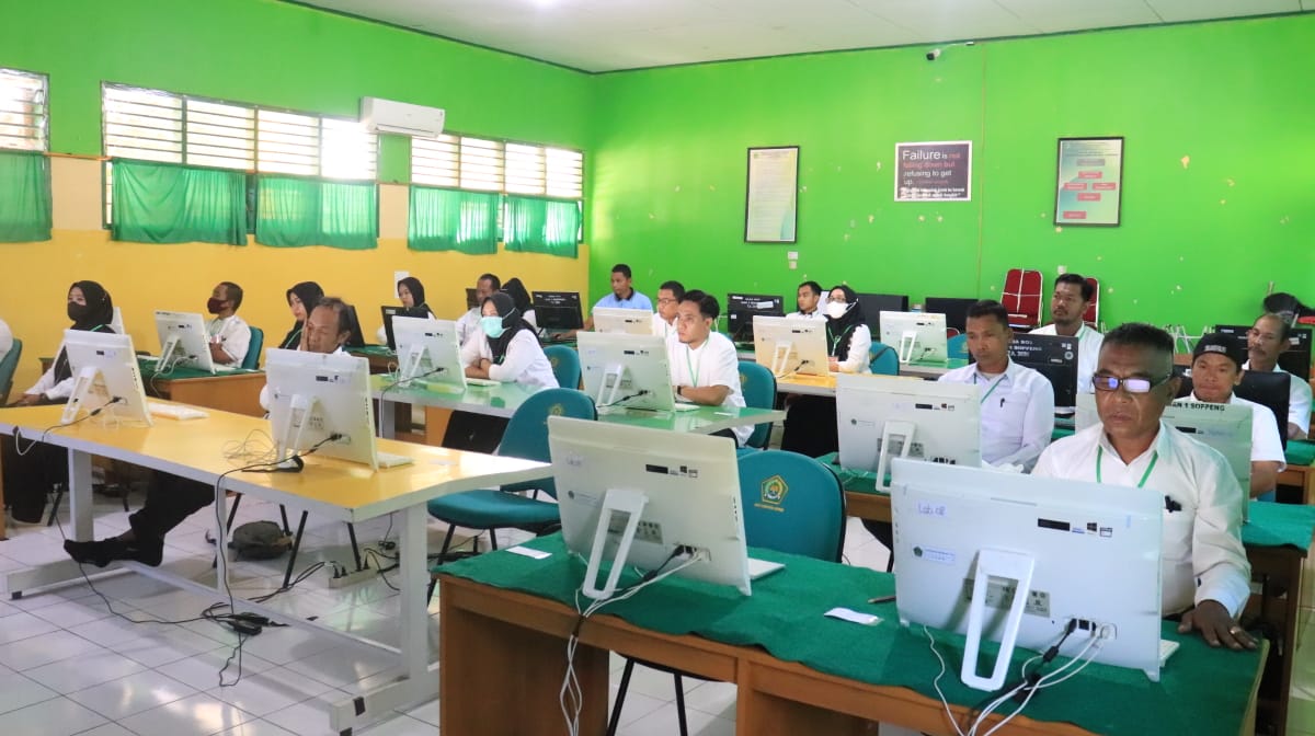 Tes Tertulis Calon Anggota Panwaslu Kecamatan untuk Bawaslu Soppeng telah Selesai