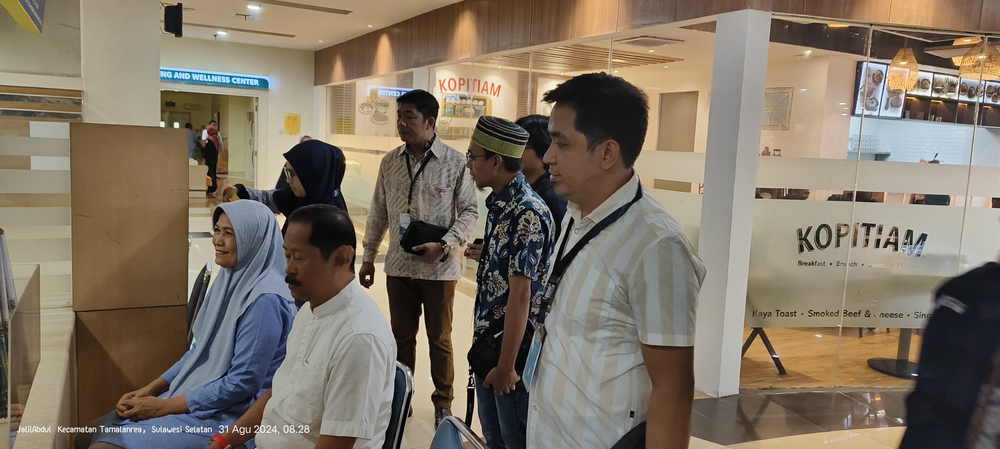 Bawaslu Soppeng Awasi Ketat Pemeriksaan Kesehatan Pasangan Selama 17 Jam