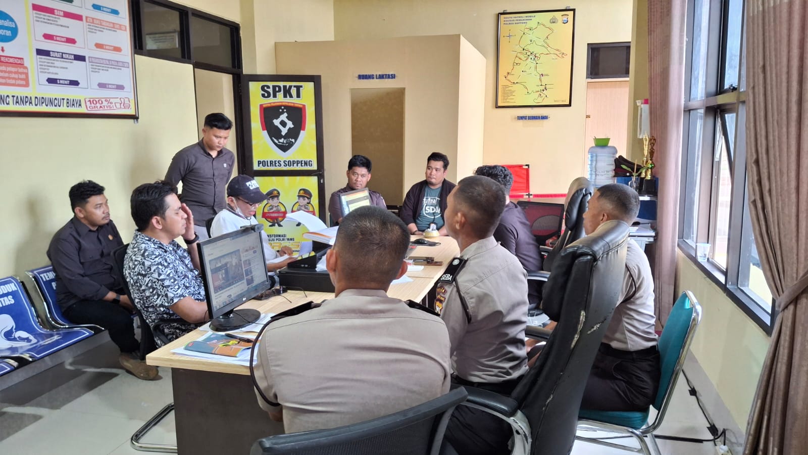 Kades di Soppeng Dilaporkan ke Polisi