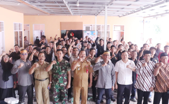 Tepat 1 Tahun Jelang Pemilu, Puluhan Orang “Ramaikan” Bawaslu Soppeng