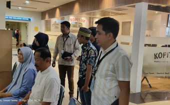 Bawaslu Soppeng Awasi Ketat Pemeriksaan Kesehatan Pasangan Selama 17 Jam